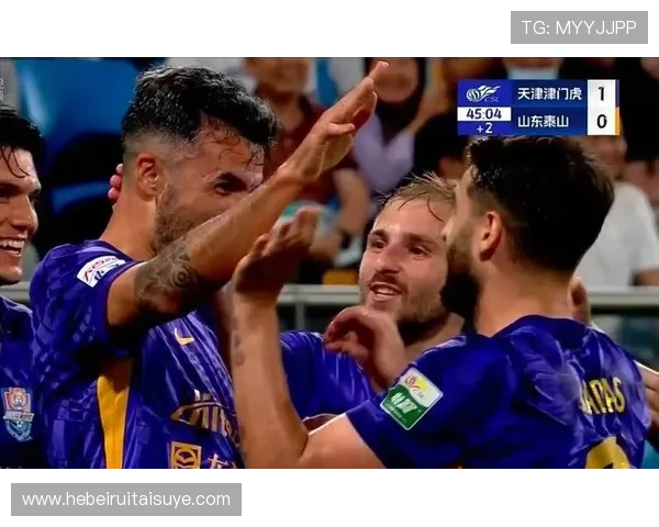 山东泰山陷入更大危机:战术崩溃+管理矛盾,豪门地位岌岌可危!